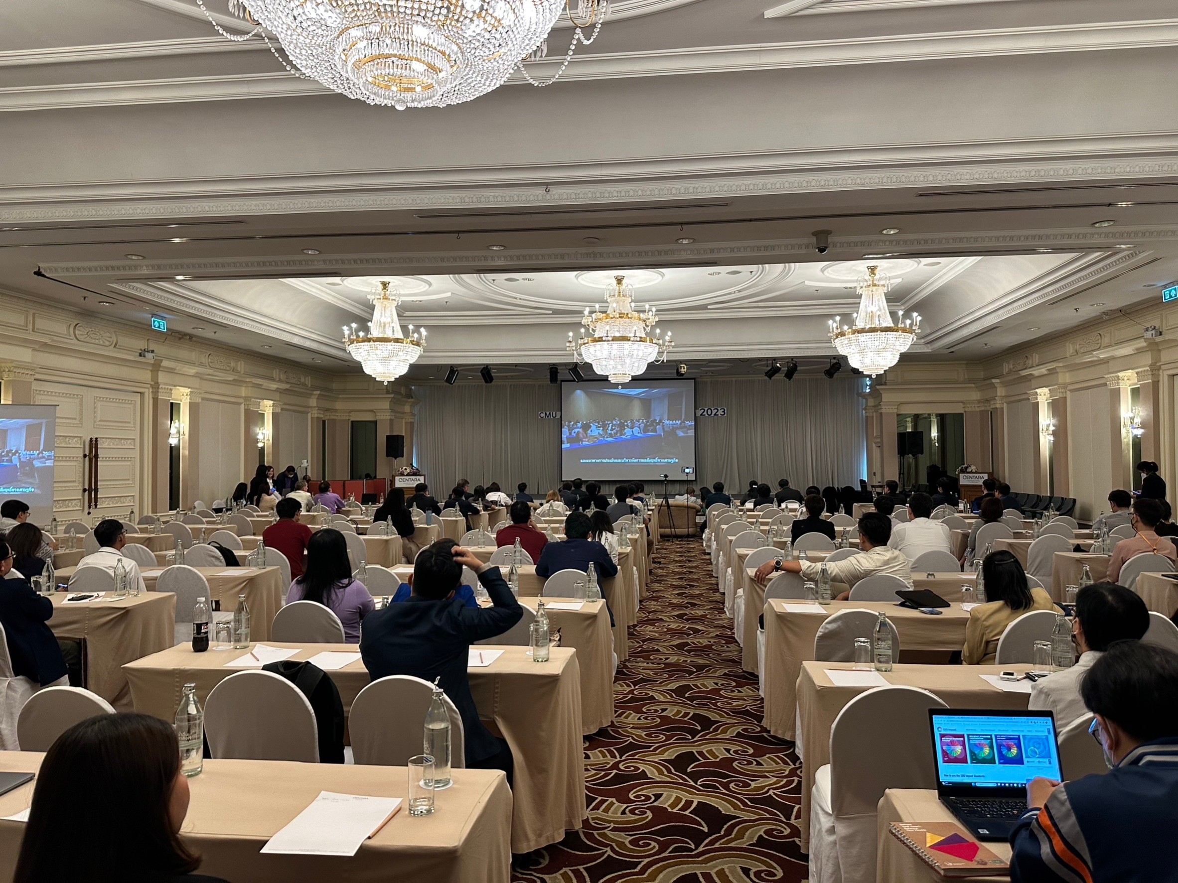 มหาวิทยาลัยเชียงใหม่ร่วมมือกับสมาคมผู้ประเมินมูลค่าทางสังคมไทย ร่วมขับเคลื่อน Social Value Accelerator ในประเทศไทย ยกระดับมาตรฐานงานวิชาการ บูรณาการการพัฒนาอย่างยั่งยืน